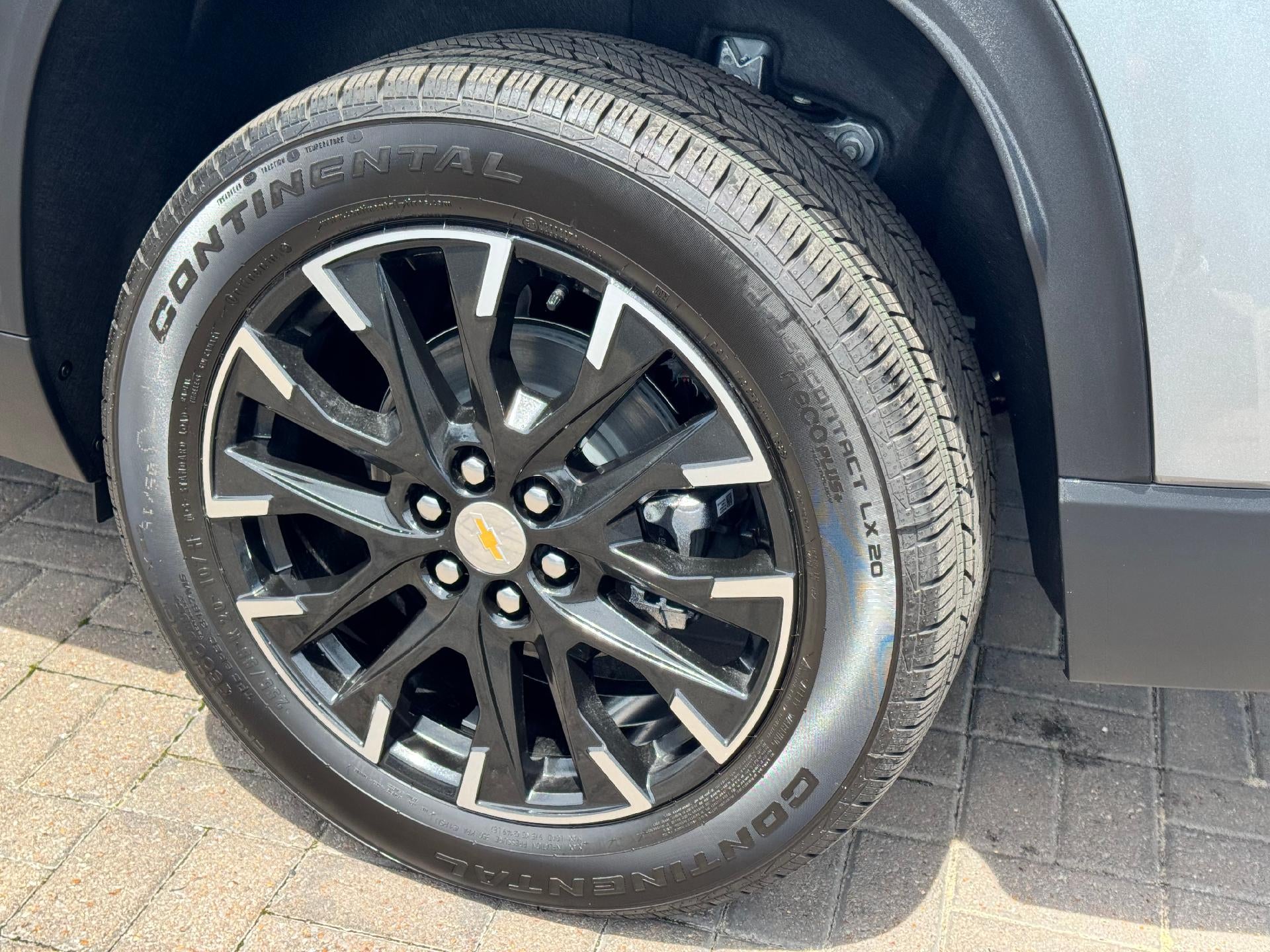 2026 Chevrolet Traverse — detail view