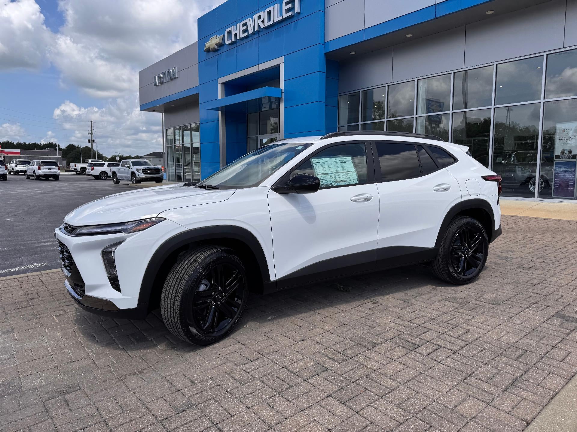 2026 Chevrolet Trax ACTIV in Summit White — front three-quarter view
